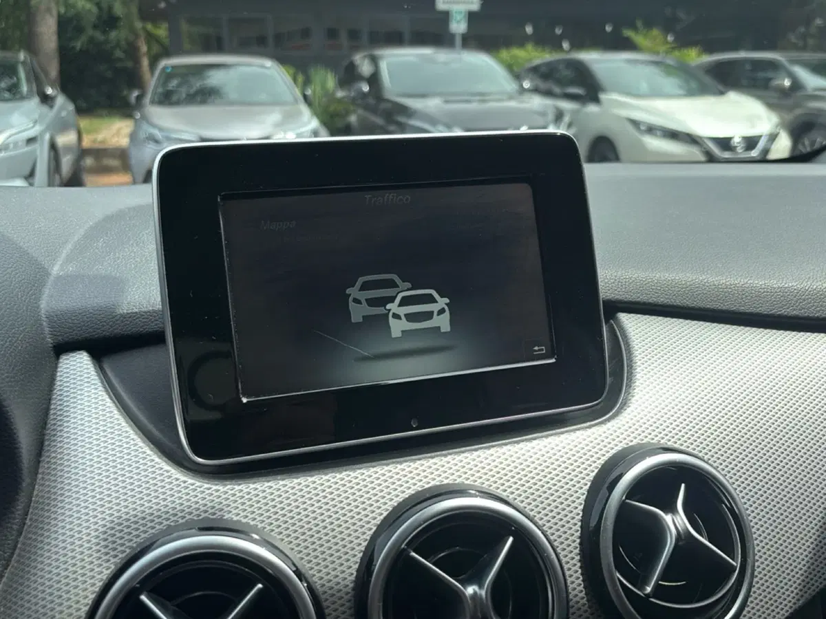 Mercedes-Benz Classe B usata a Bologna (11)