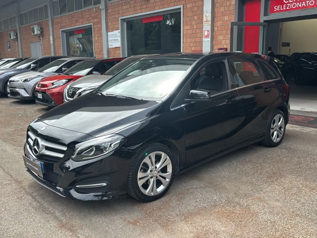 Mercedes-Benz Classe B usata a Bologna (3)