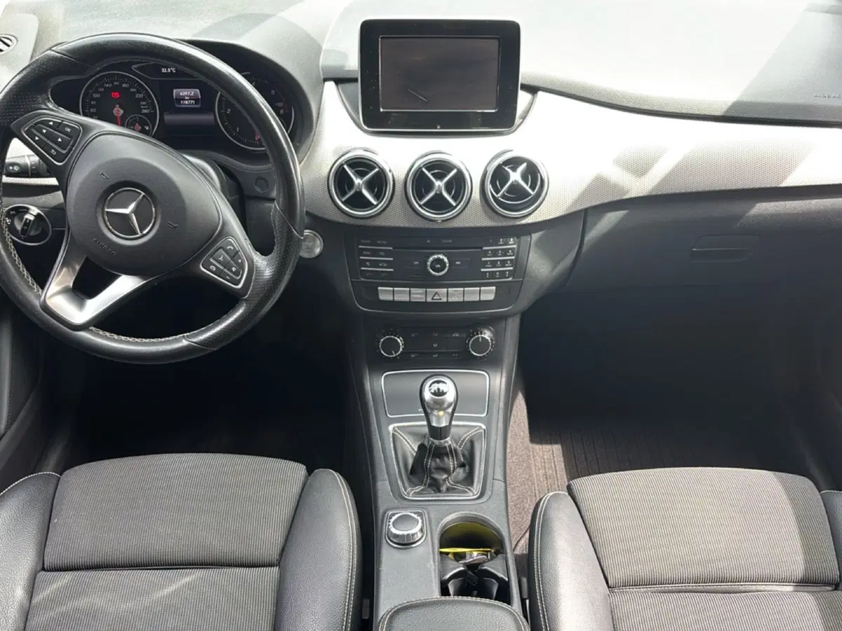 Mercedes-Benz Classe B usata a Bologna (9)