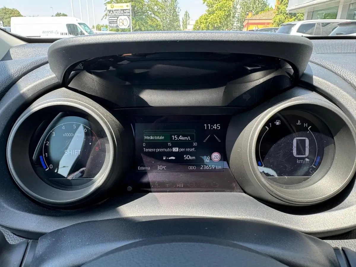 Toyota Yaris usata a Modena (10)