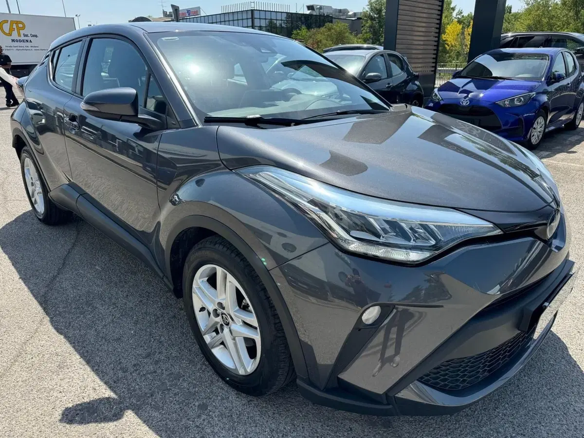 Toyota Toyota C-HR usata a Modena (4)