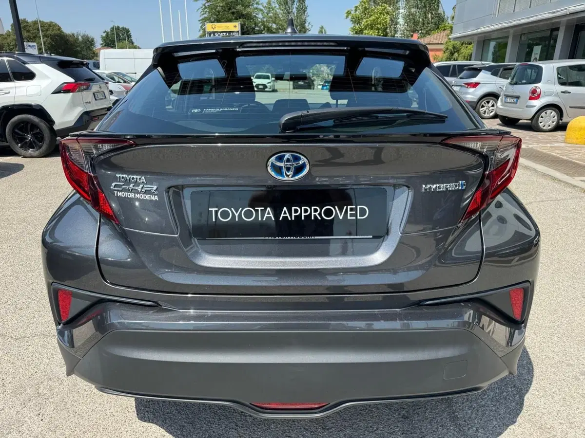 Toyota Toyota C-HR usata a Modena (7)