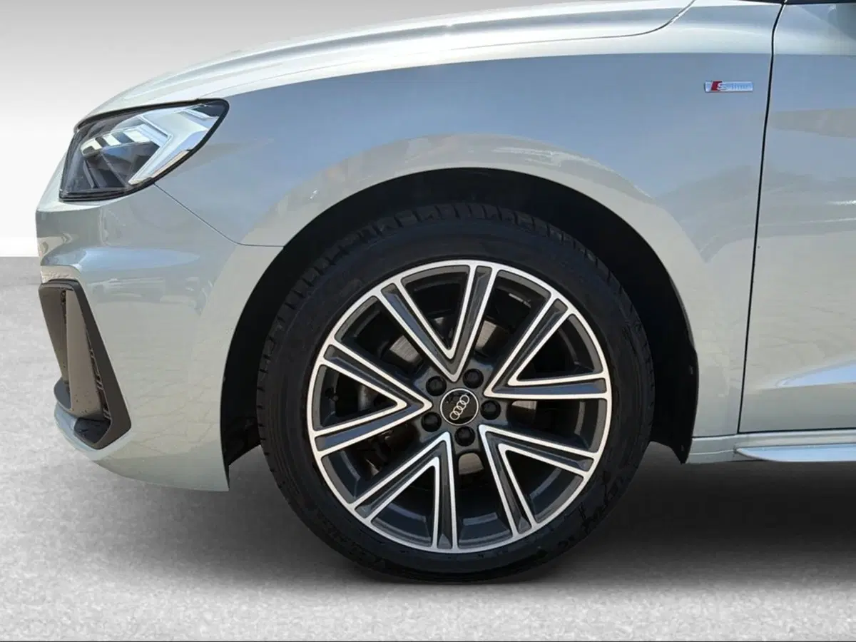 Audi A1 Sportback usata a Pisa (15)
