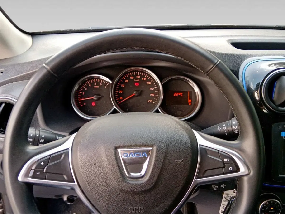 Dacia Sandero usata a Grosseto (9)