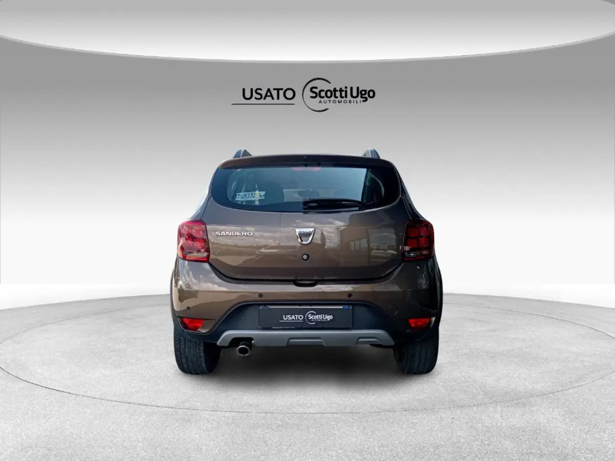 Dacia Sandero usata a Grosseto (6)