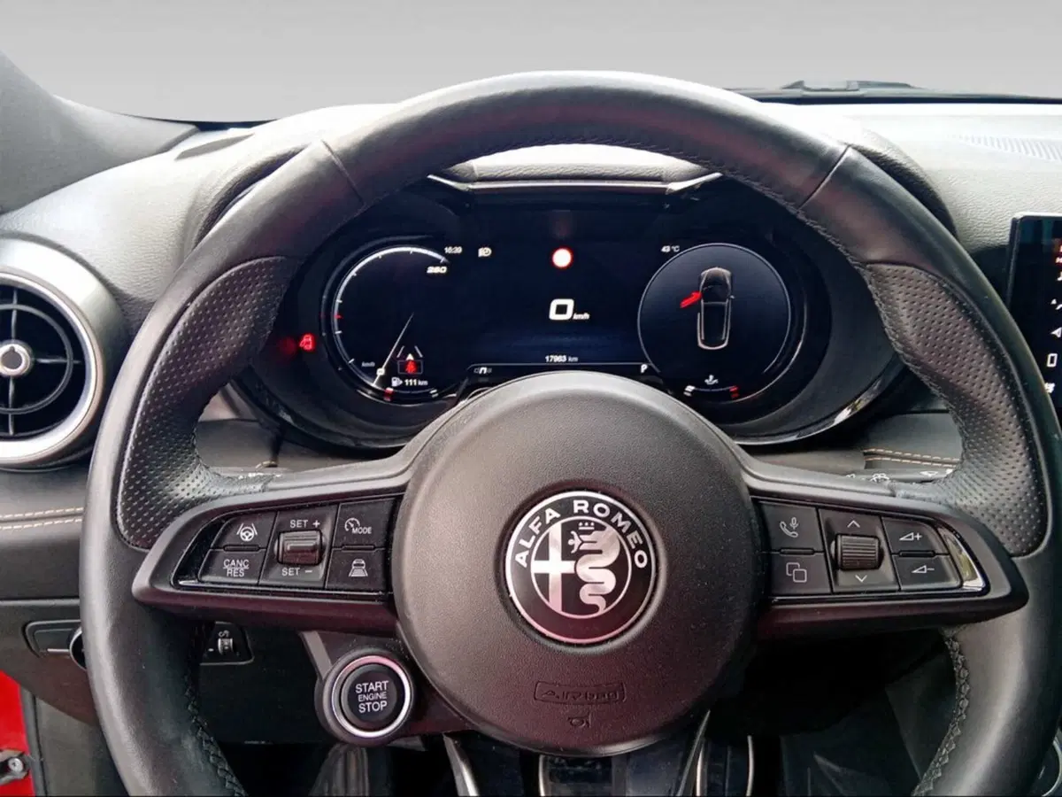 Alfa Romeo Tonale usata a Grosseto (10)