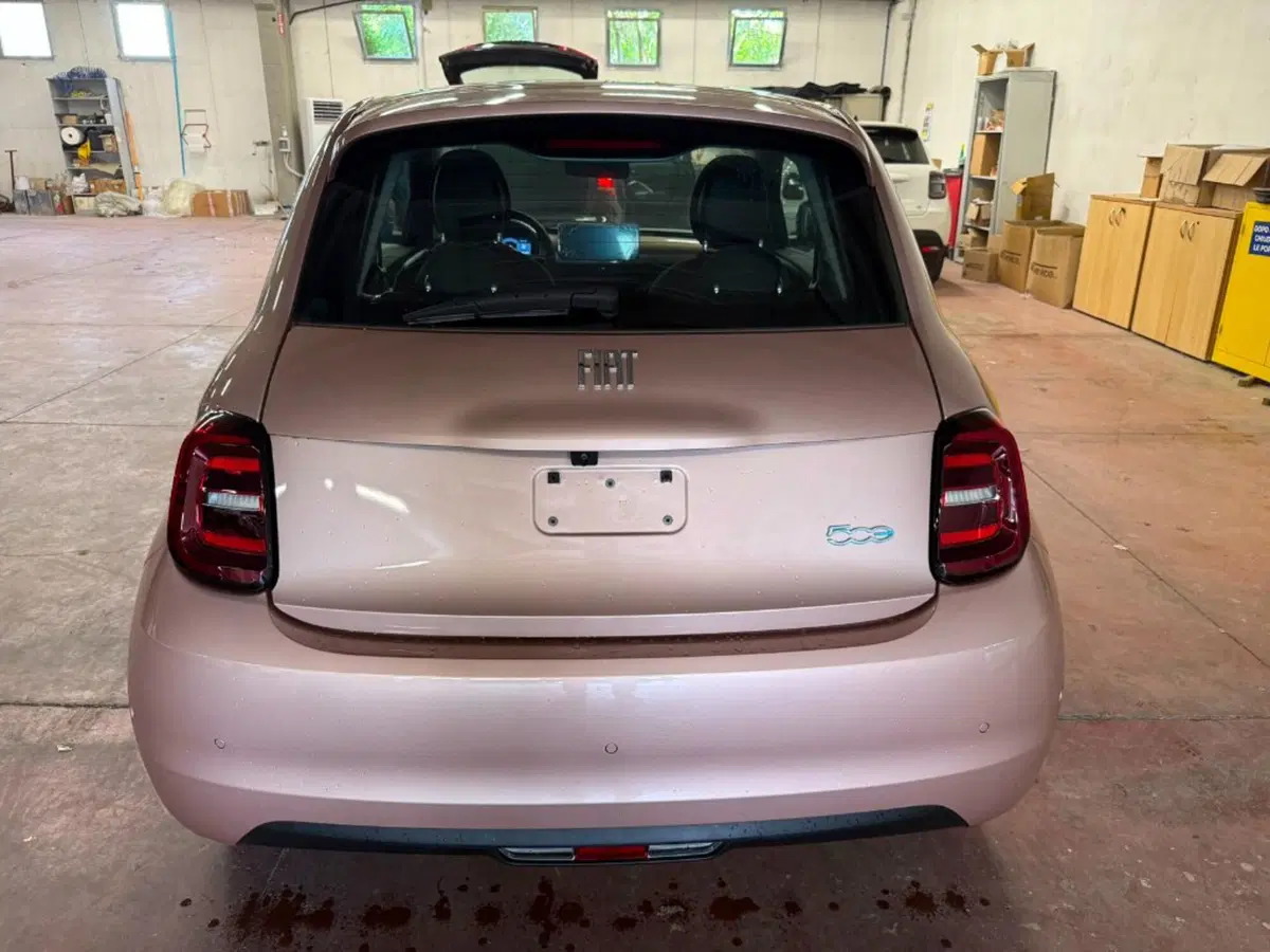 Fiat 500 Cabrio nuova a Firenze (11)