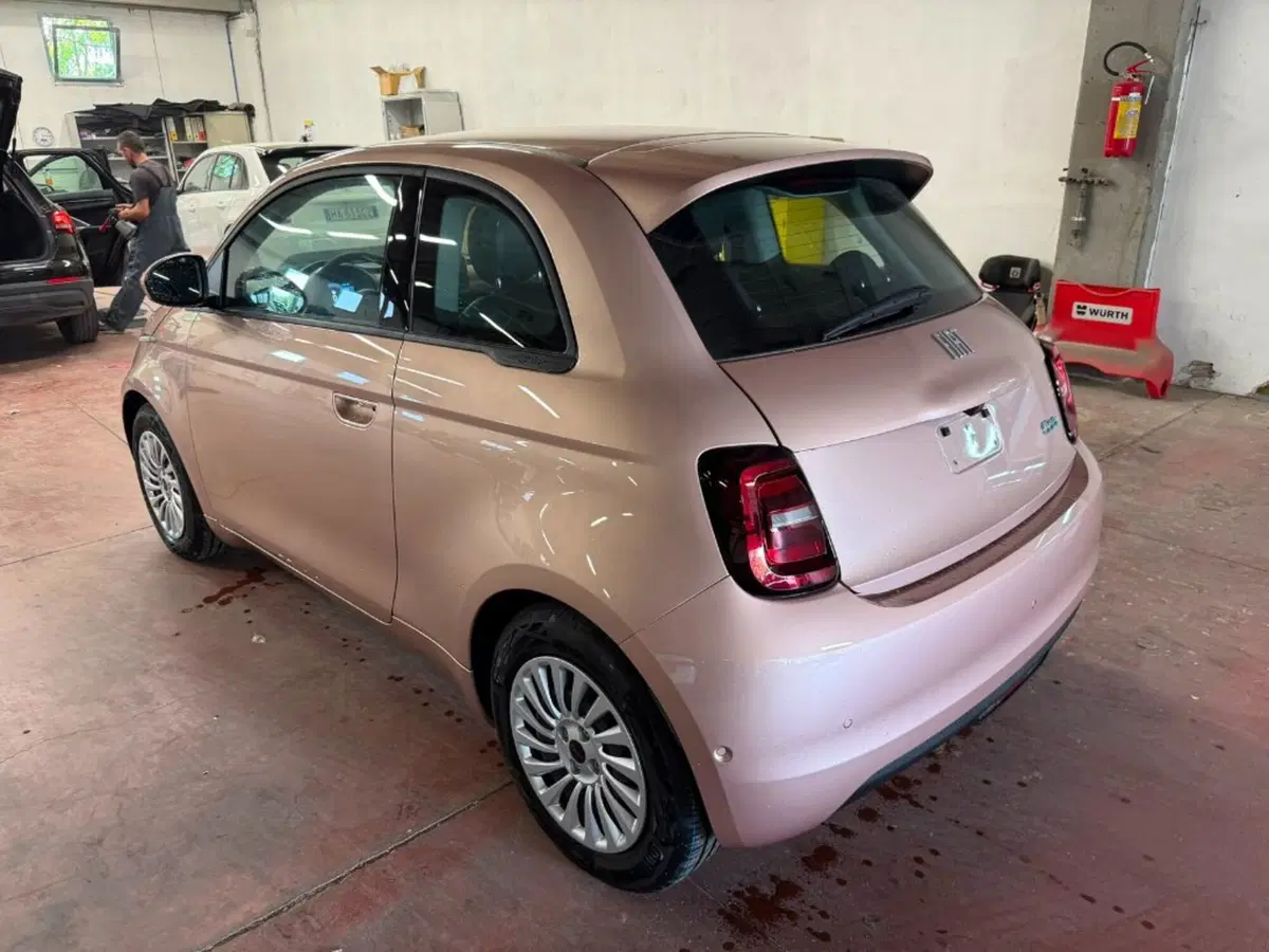 Fiat 500 Cabrio nuova a Firenze (12)