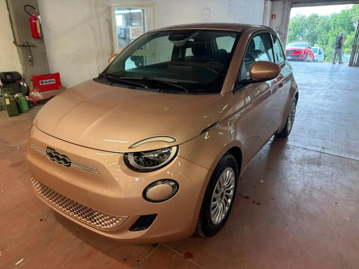 Fiat 500 Cabrio nuova a Firenze (7)