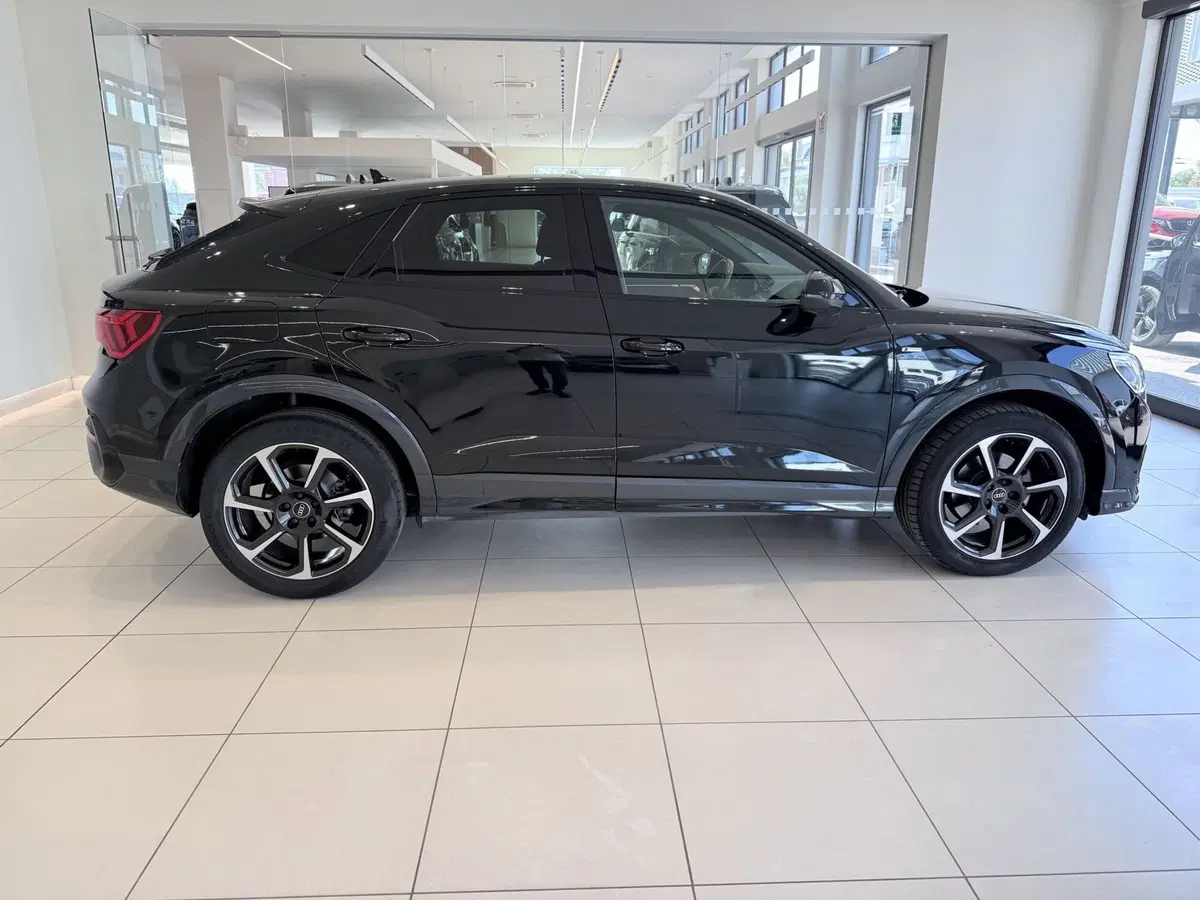 Audi Q3 Sportback usata a Latina (2)