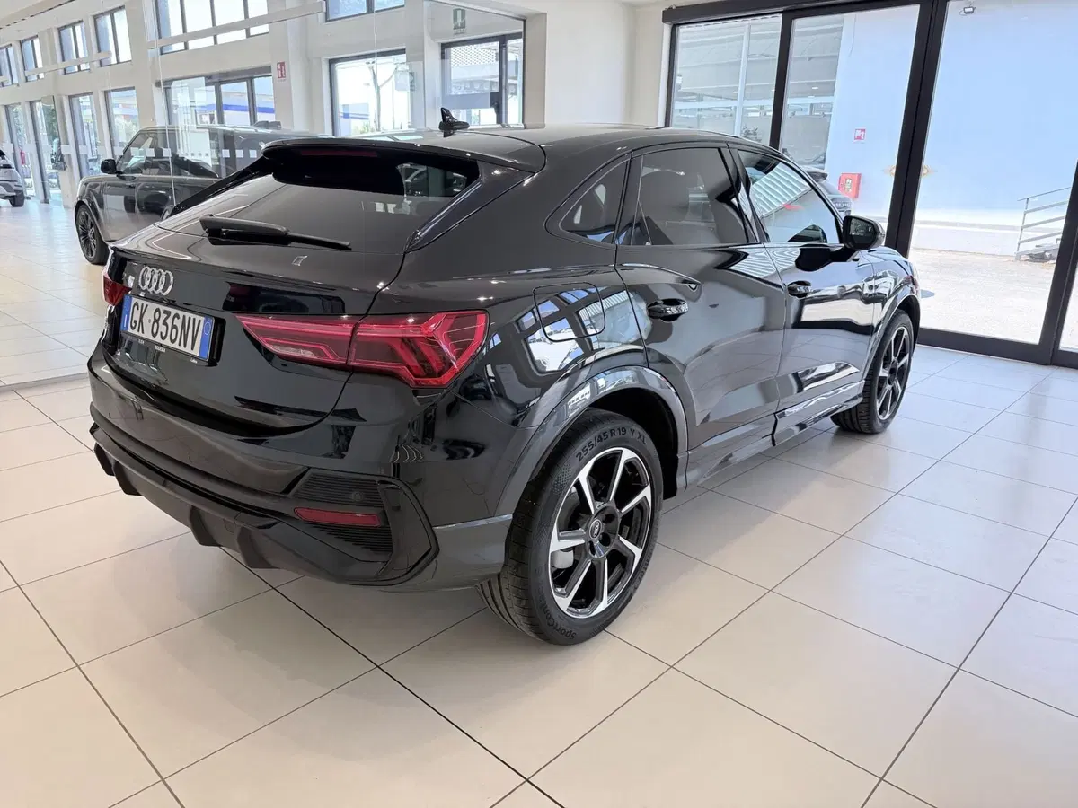 Audi Q3 Sportback usata a Latina (6)