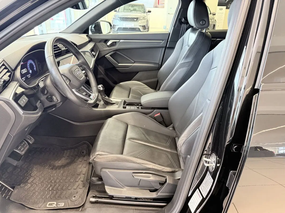 Audi Q3 Sportback usata a Latina (8)