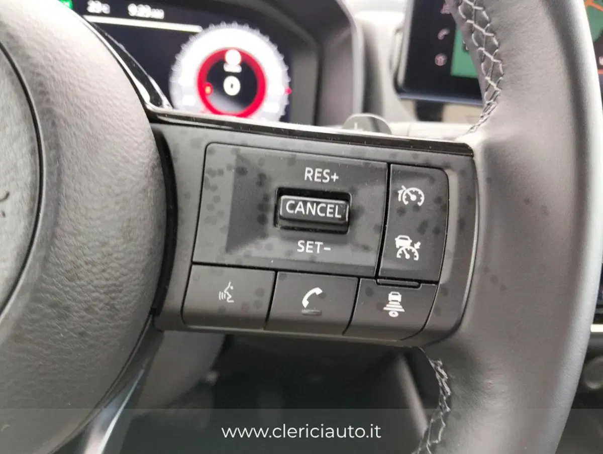 Nissan Qashqai usata a Como (11)