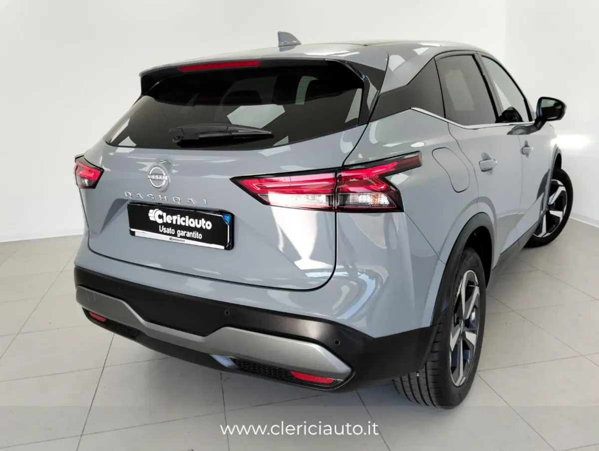 Nissan Qashqai usata a Como (2)