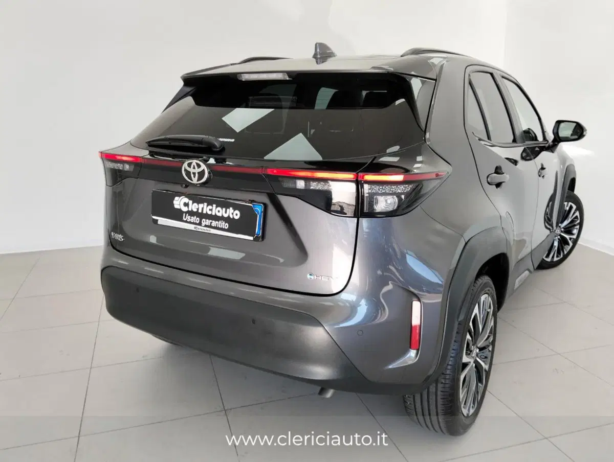 Toyota Yaris Cross usata a Como (2)