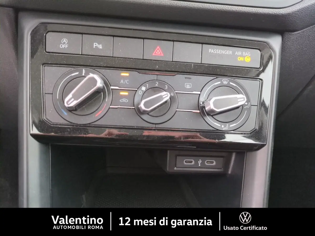 Volkswagen T-Cross usata a Roma (16)