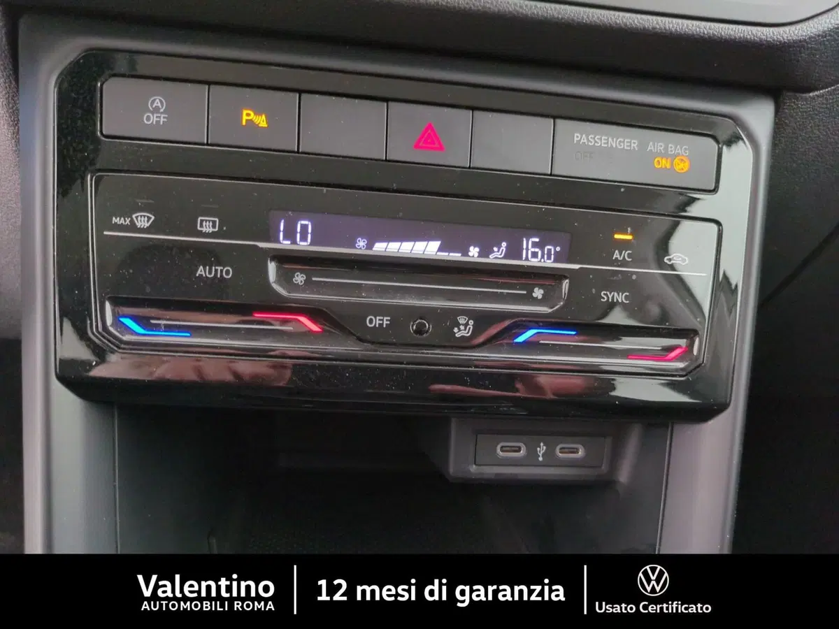 Volkswagen T-Cross usata a Roma (17)