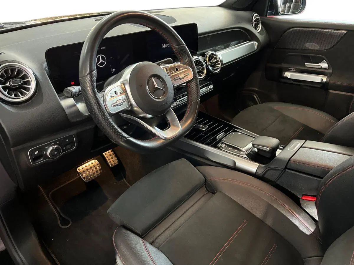 Mercedes-Benz GLB usata a Taranto (10)