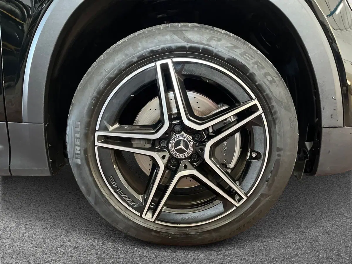 Mercedes-Benz GLB usata a Taranto (6)