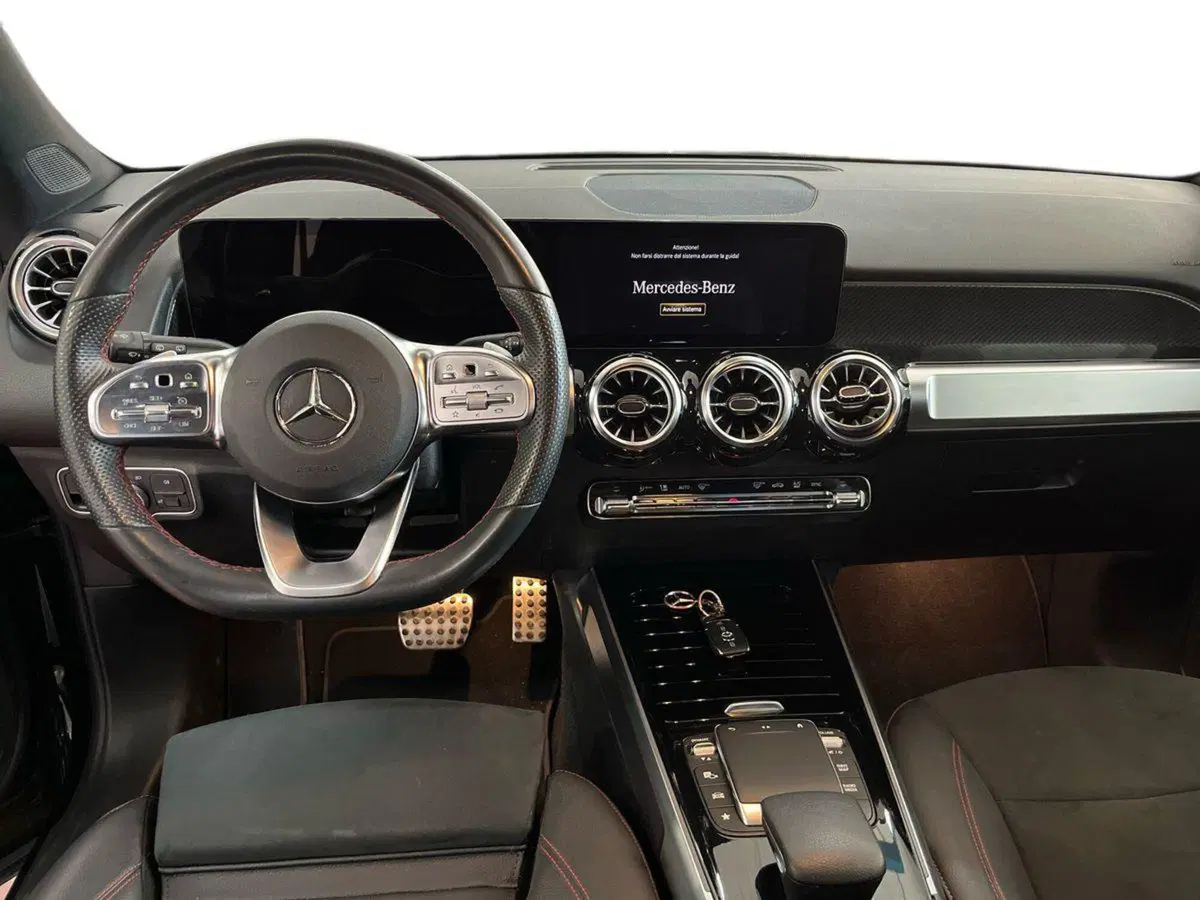 Mercedes-Benz GLB usata a Taranto (8)