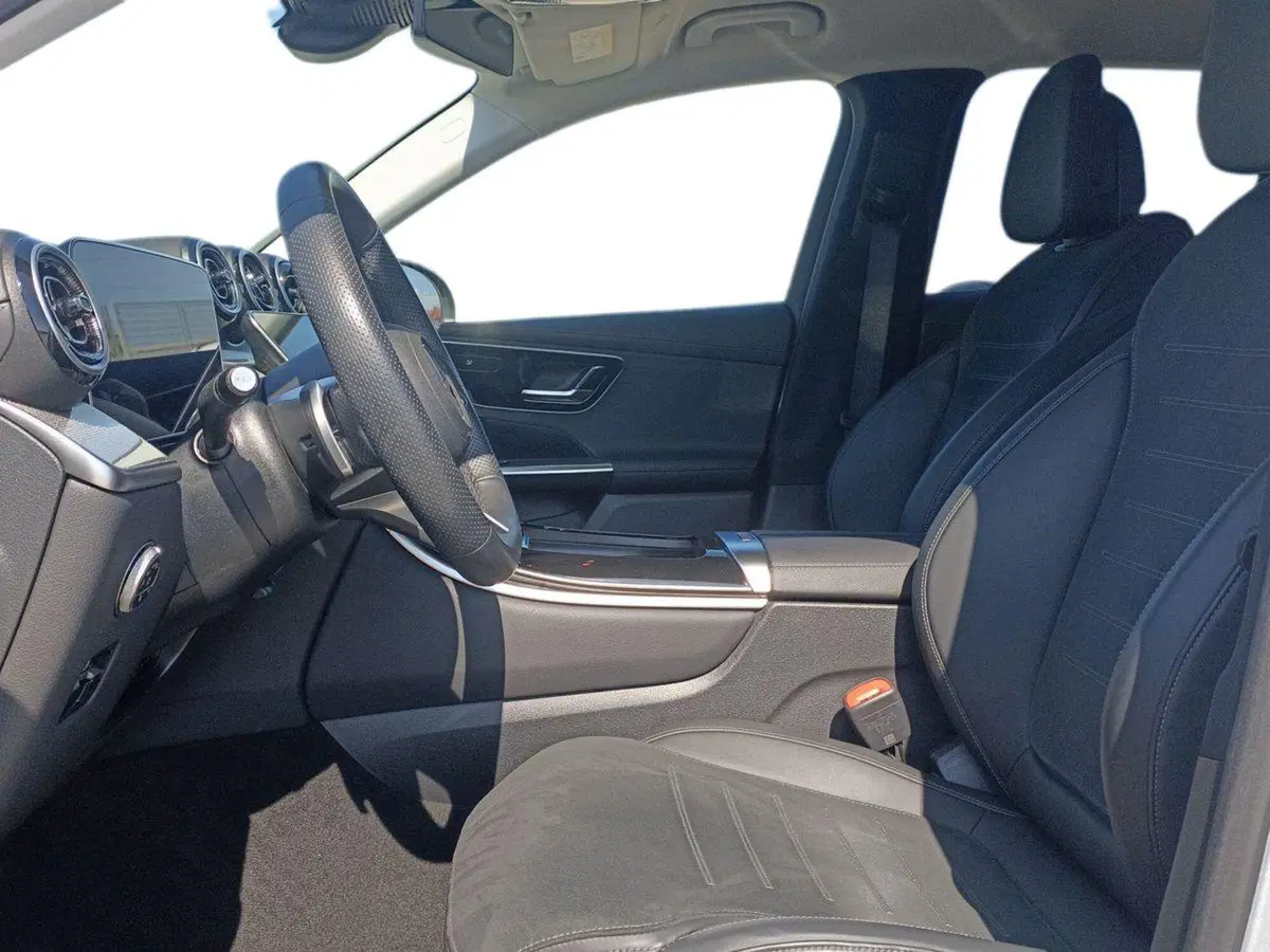 Mercedes-Benz GLC SUV usata a Foggia (10)