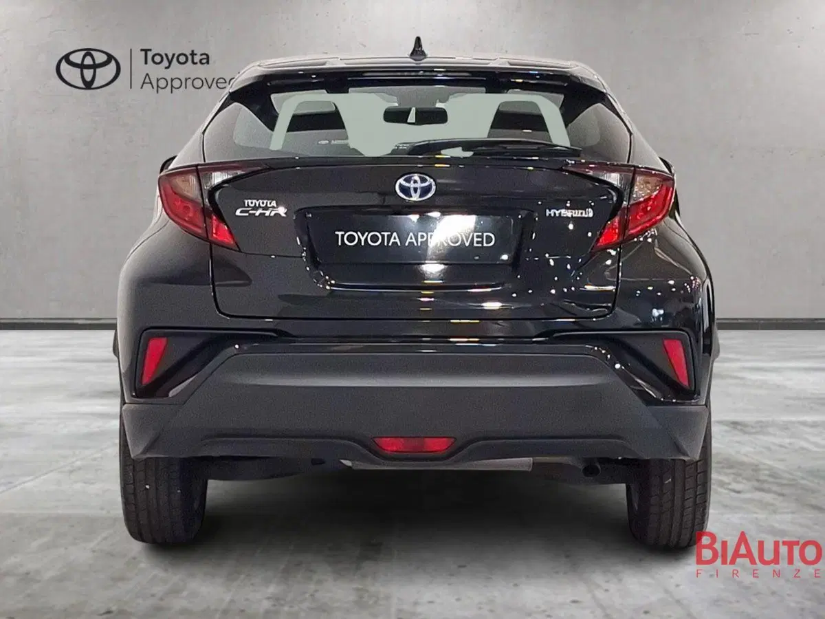 Toyota Toyota C-HR usata a Firenze (12)