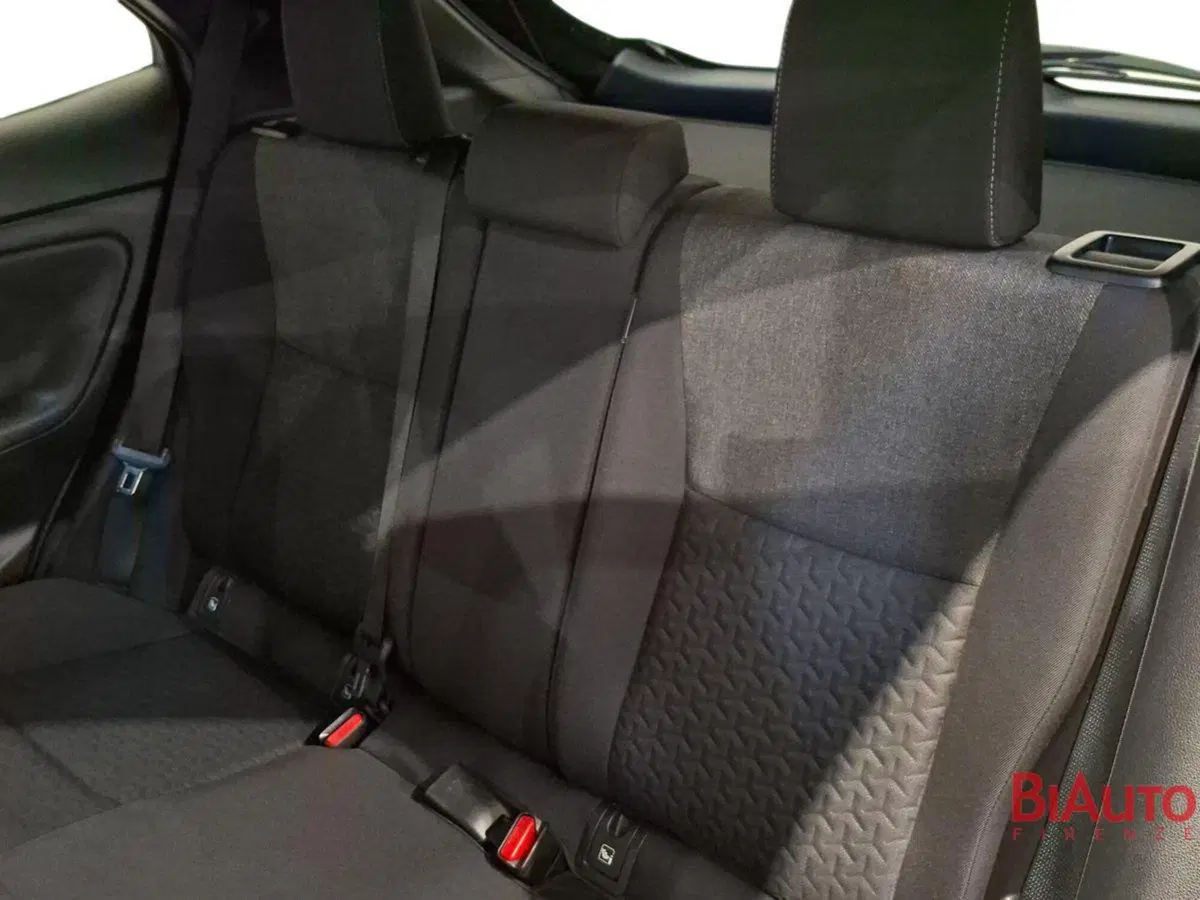 Toyota Yaris Cross usata a Firenze (11)