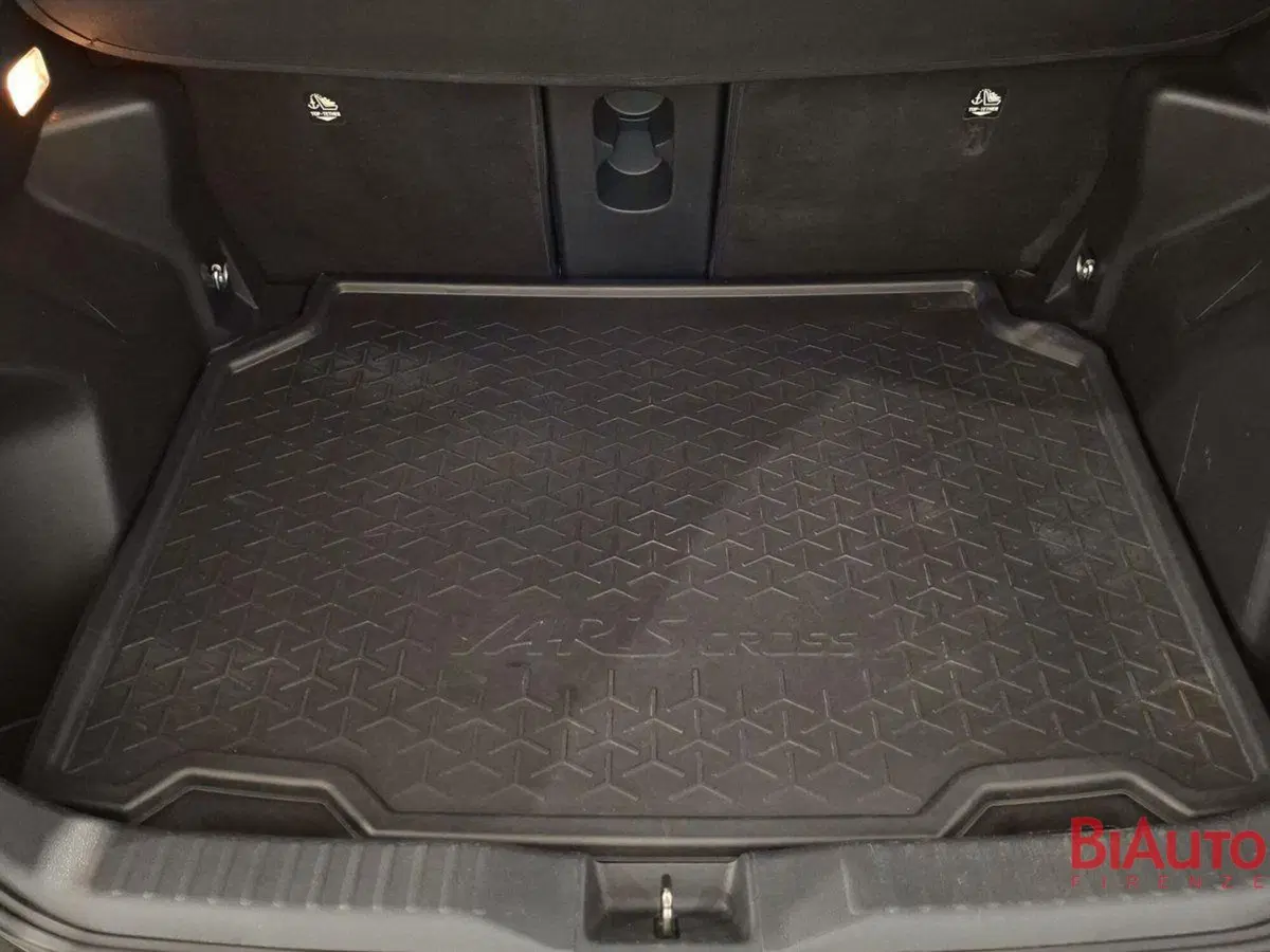 Toyota Yaris Cross usata a Firenze (6)