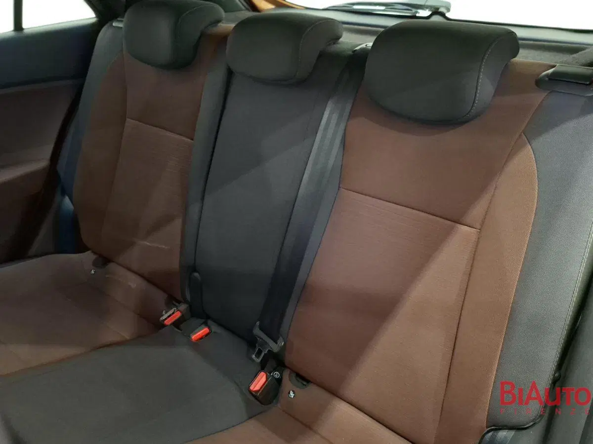 Hyundai i20 usata a Firenze (10)