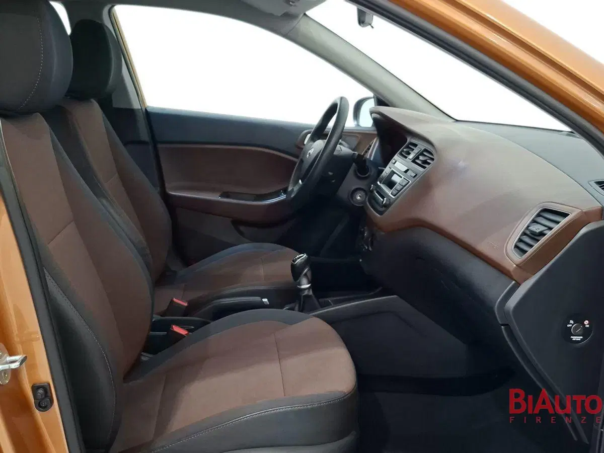 Hyundai i20 usata a Firenze (15)