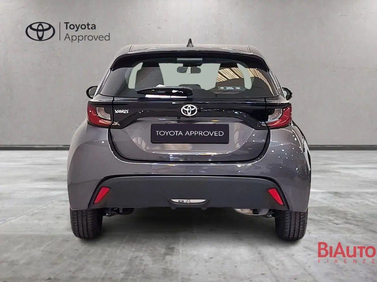 Toyota Yaris usata a Firenze (12)