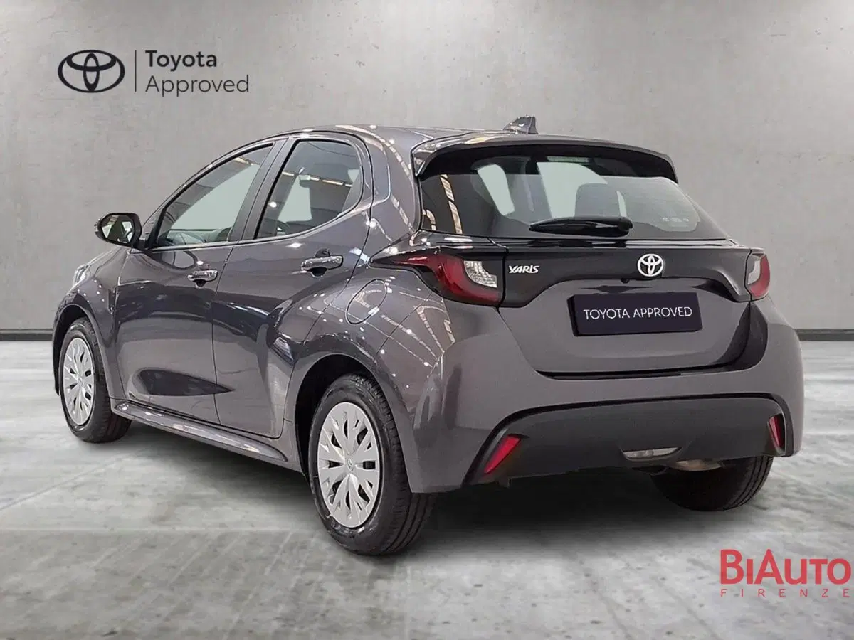Toyota Yaris usata a Firenze (5)
