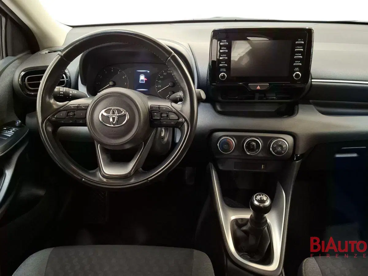 Toyota Yaris usata a Firenze (8)