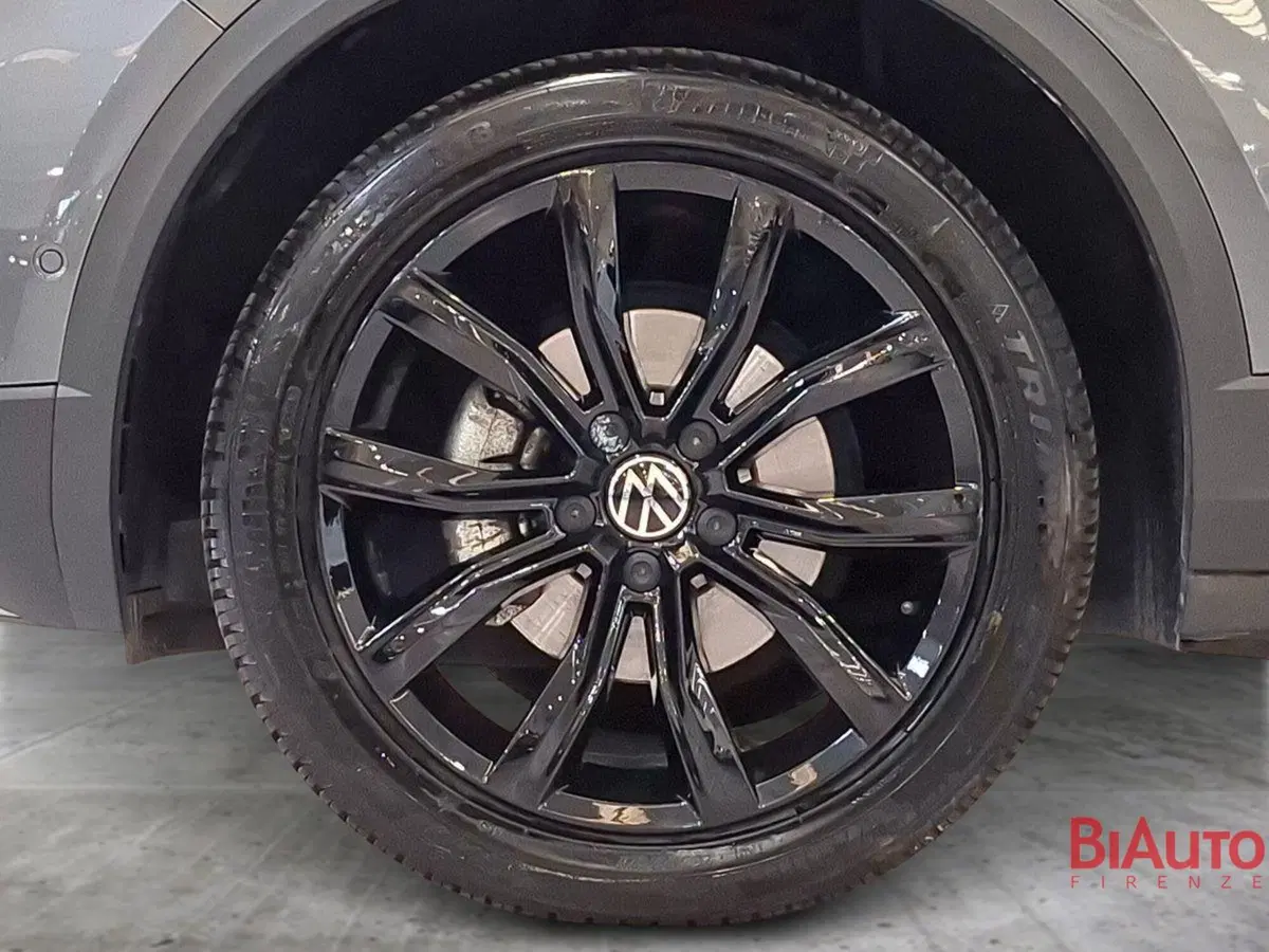 Volkswagen T-Roc usata a Firenze (13)