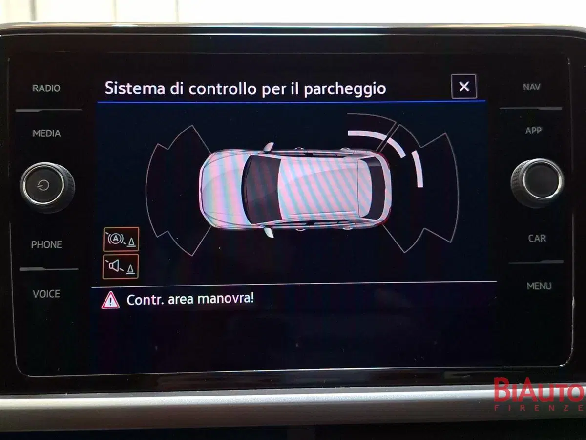 Volkswagen T-Roc usata a Firenze (16)