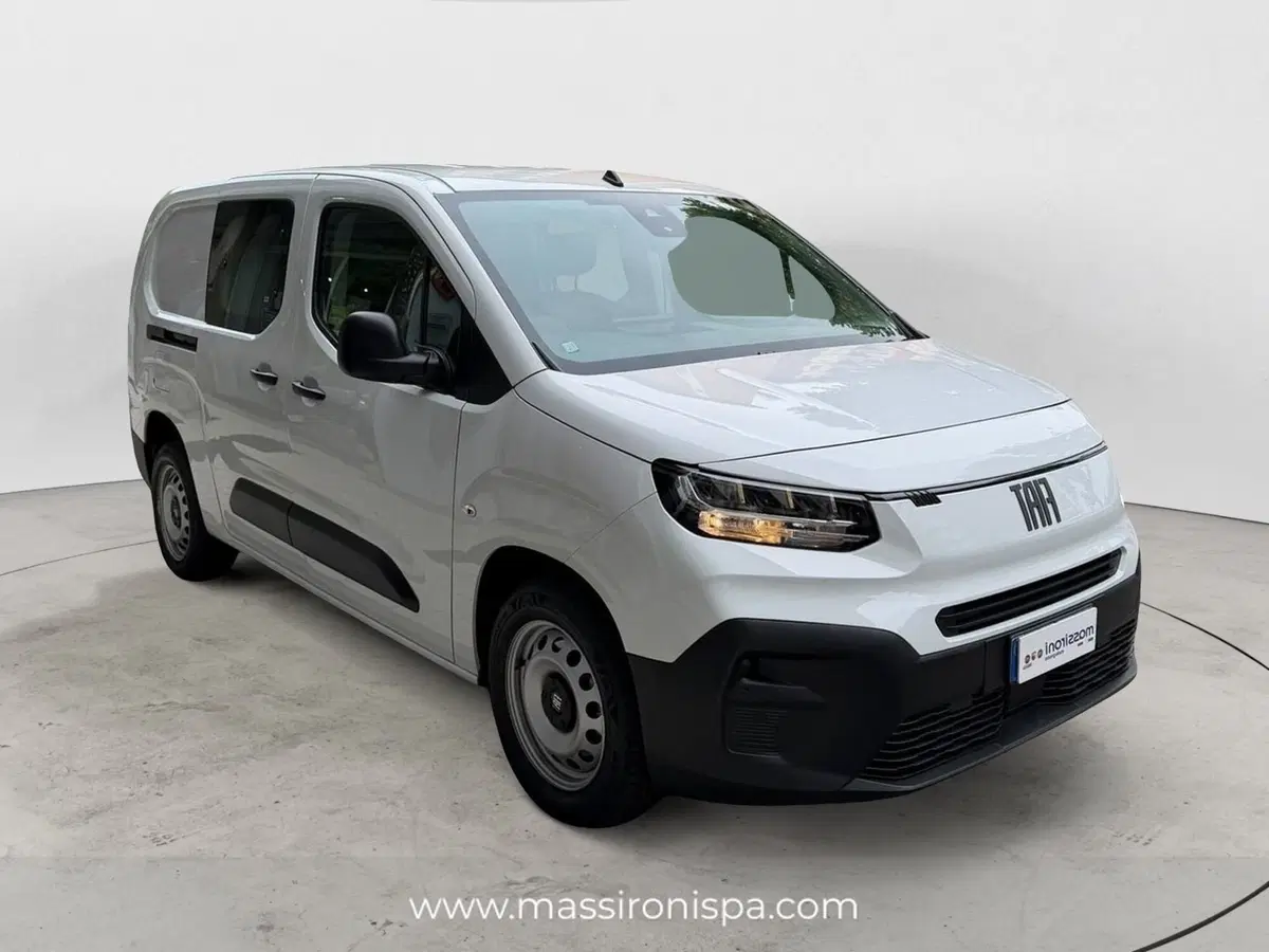 Fiat Doblò Furgone usata a Milano (2)