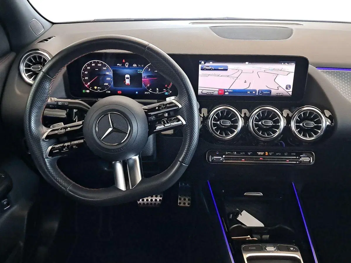 Mercedes-Benz GLA SUV usata a Rimini (11)
