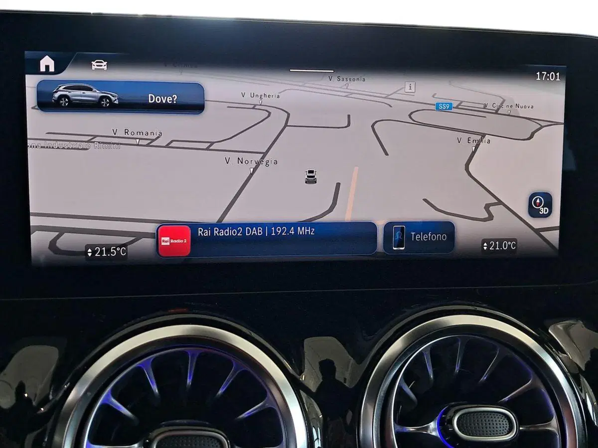 Mercedes-Benz GLA SUV usata a Rimini (15)