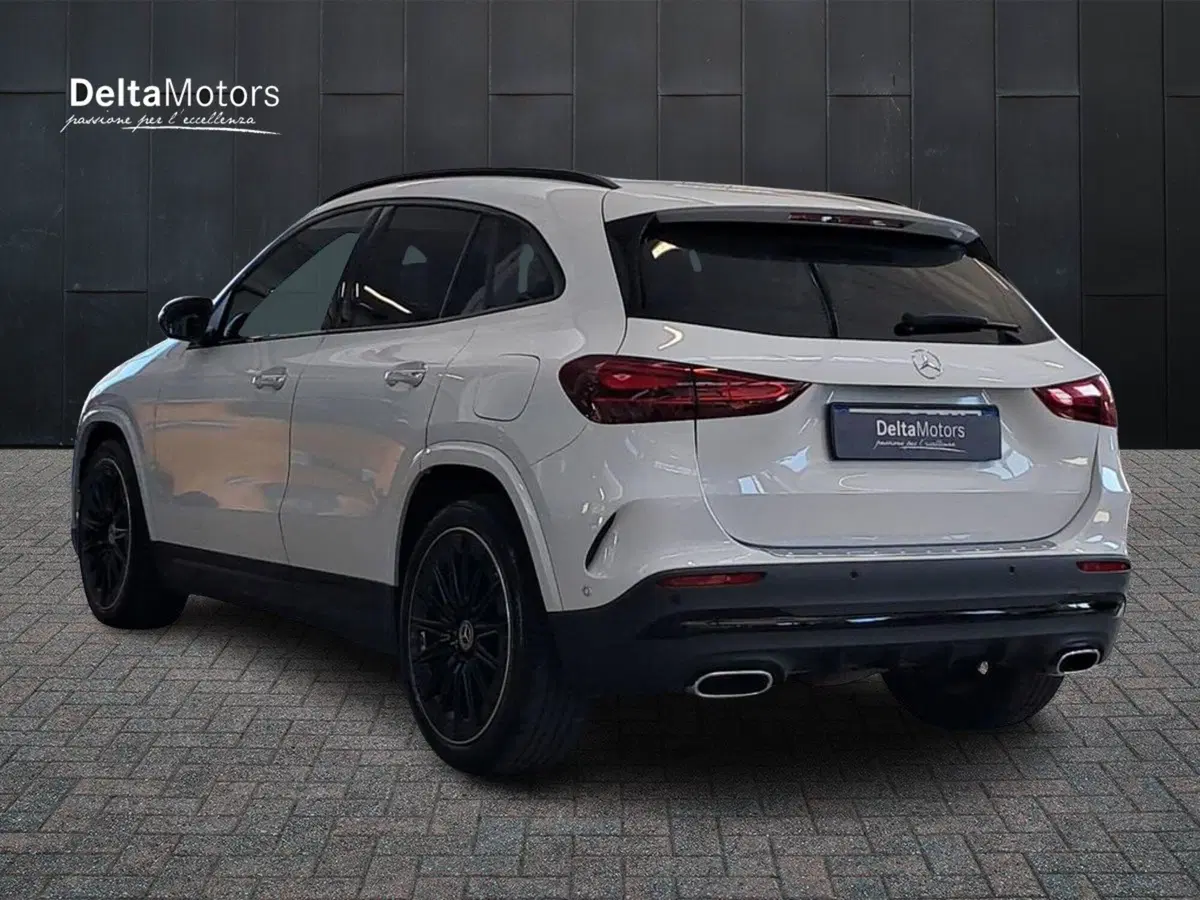 Mercedes-Benz GLA SUV usata a Rimini (3)