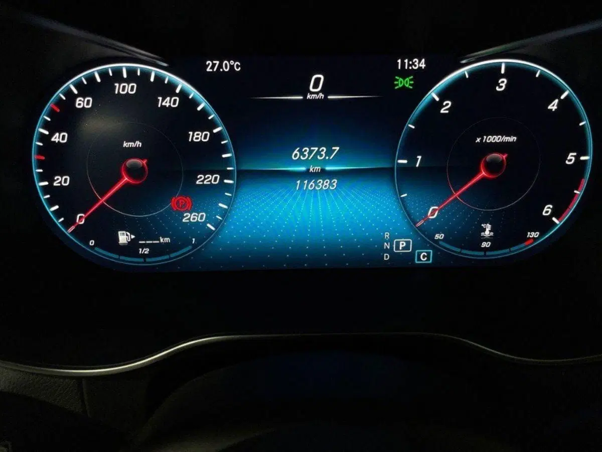 Mercedes-Benz GLC Coupé usata a Ancona (9)