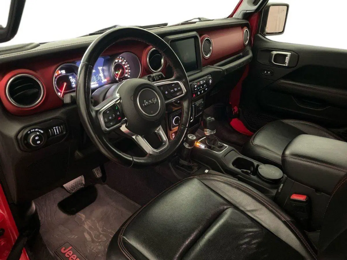 Jeep Wrangler usata a Macerata (16)