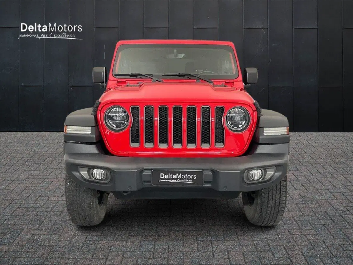 Jeep Wrangler usata a Macerata (6)