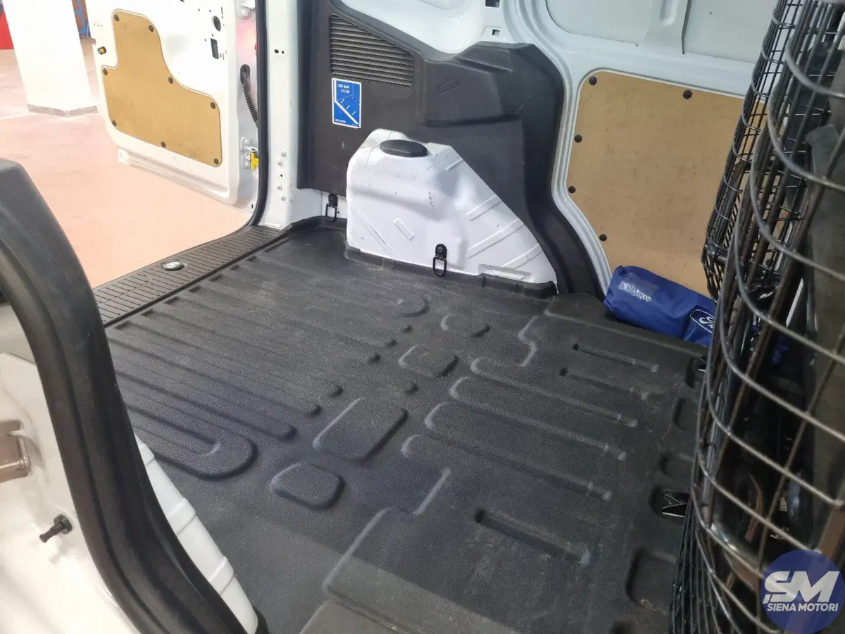 Ford Transit Connect Furgone usata a Siena (10)