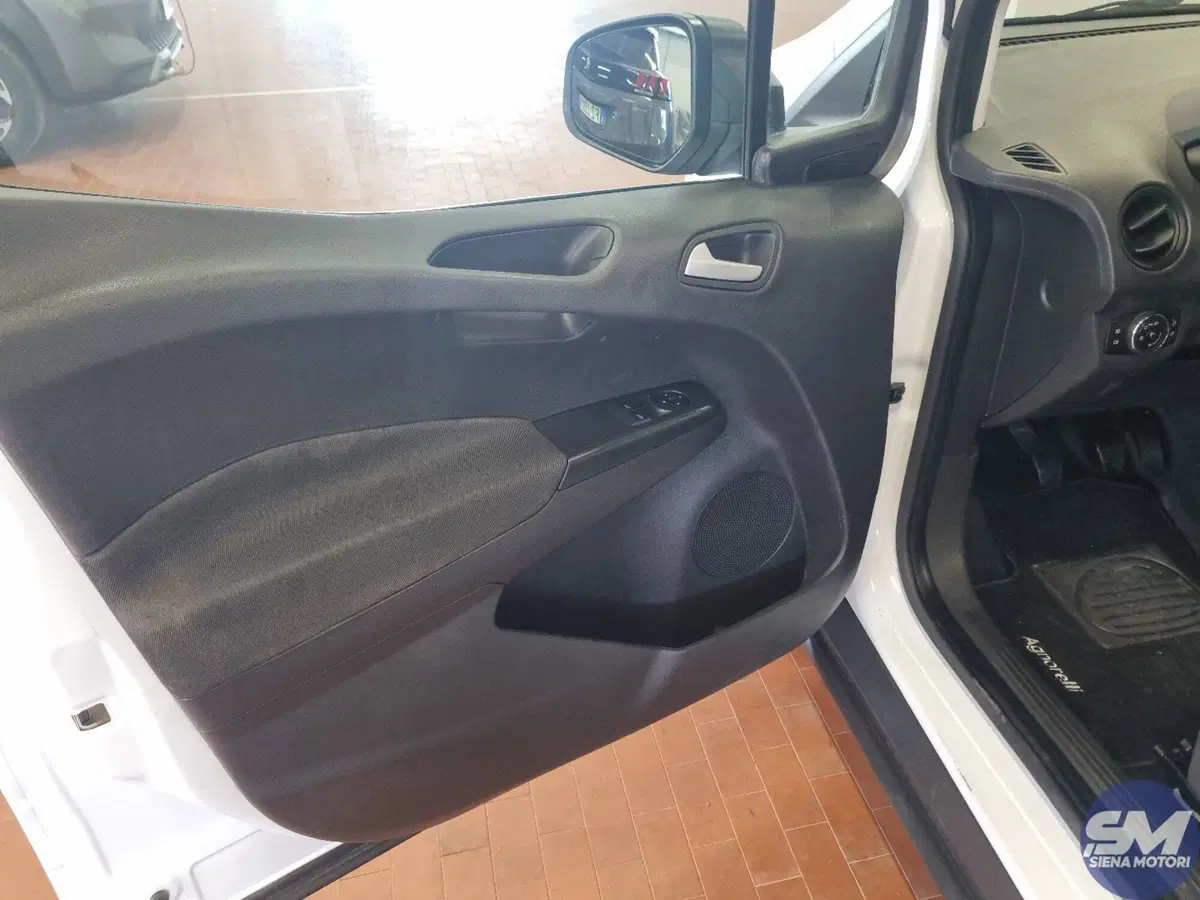Ford Transit Connect Furgone usata a Siena (16)