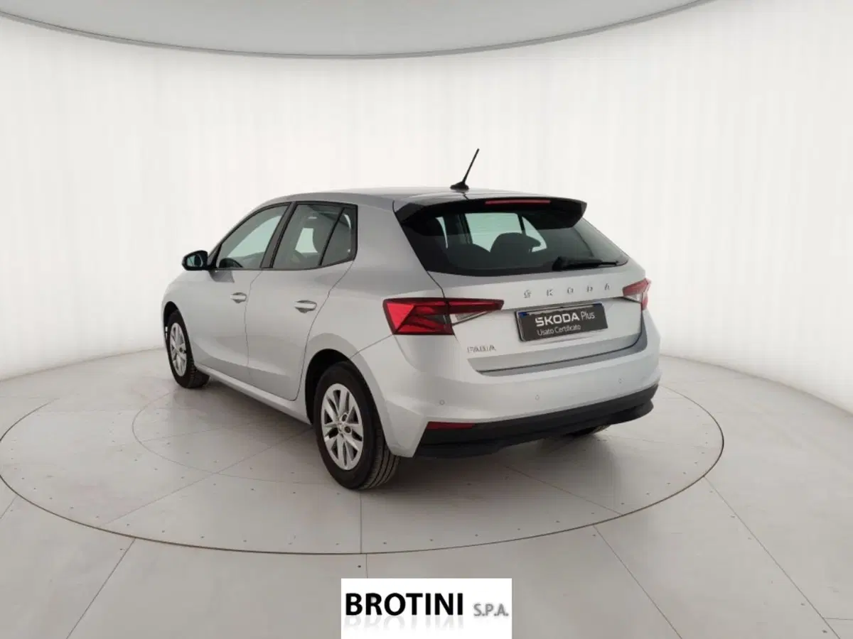Skoda Fabia usata a Massa-Carrara (2)