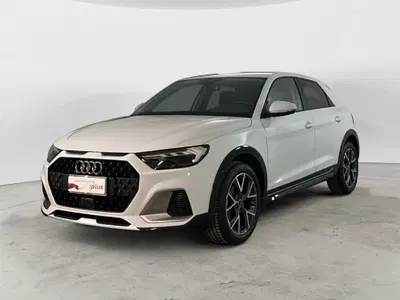 Audi A1 Sportback 30 1.0 tfsi Business 116cv s-tronic del 2025 usata a Pozzuoli