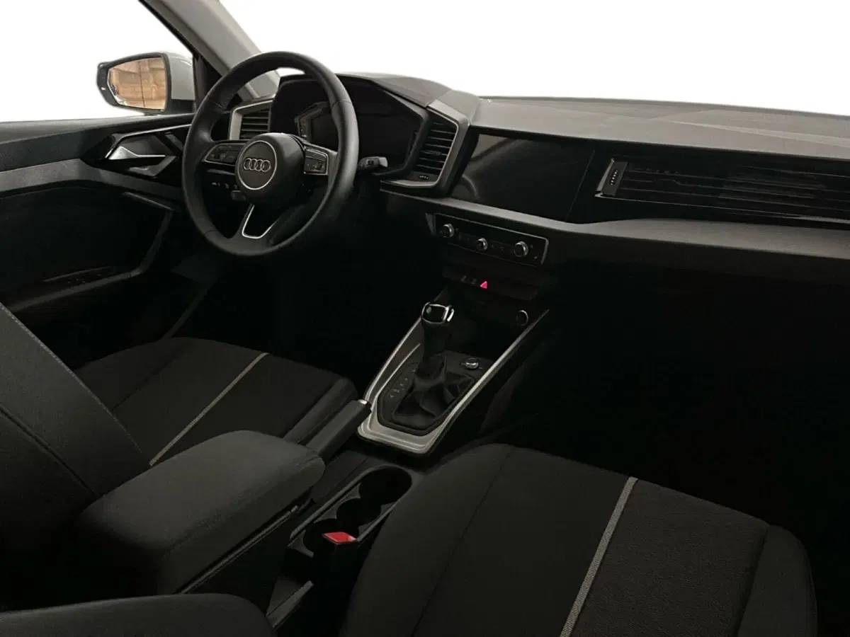 Audi A1 Sportback usata a Napoli (10)
