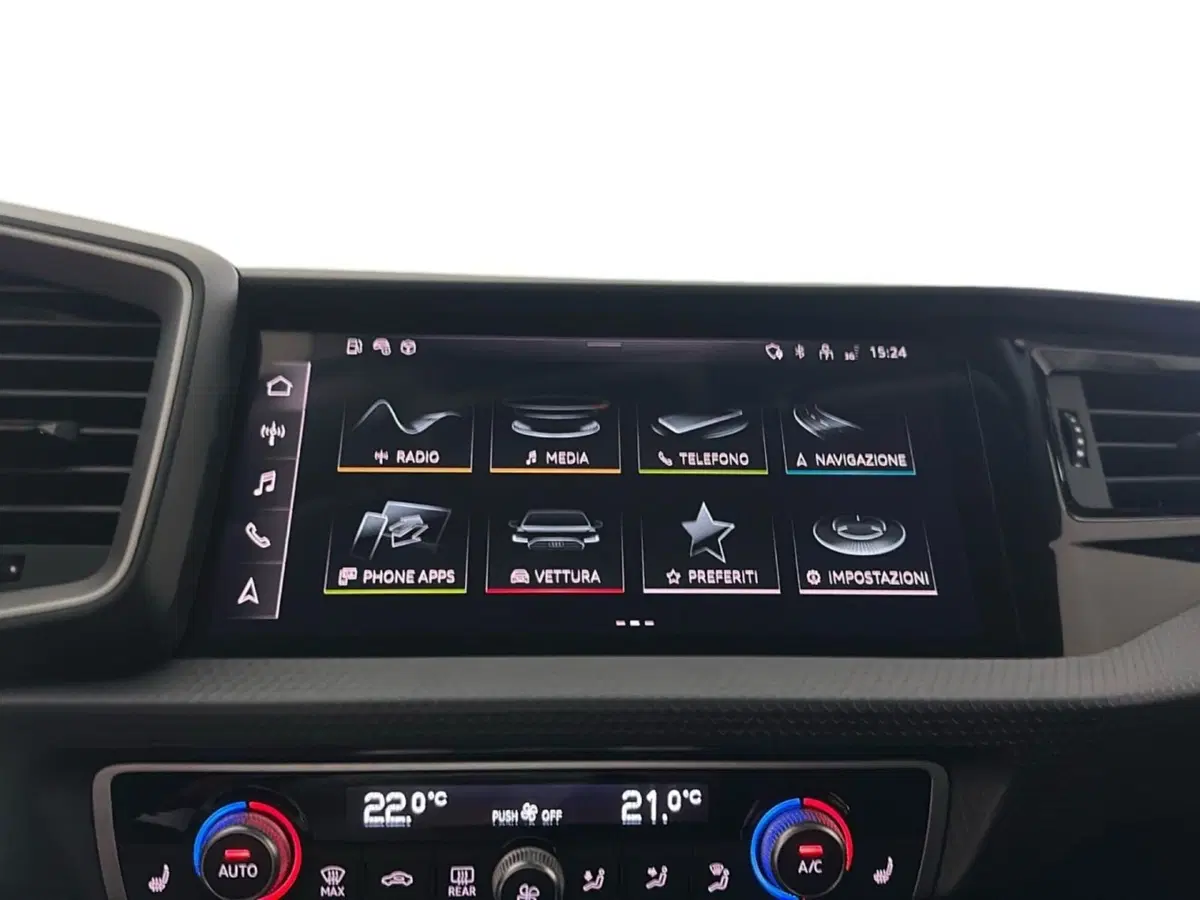 Audi A1 Sportback usata a Napoli (12)