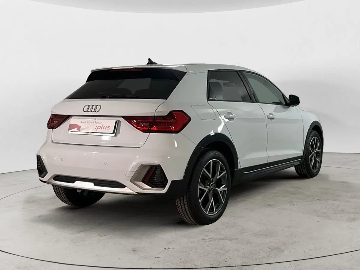 Audi A1 Sportback usata a Napoli (4)