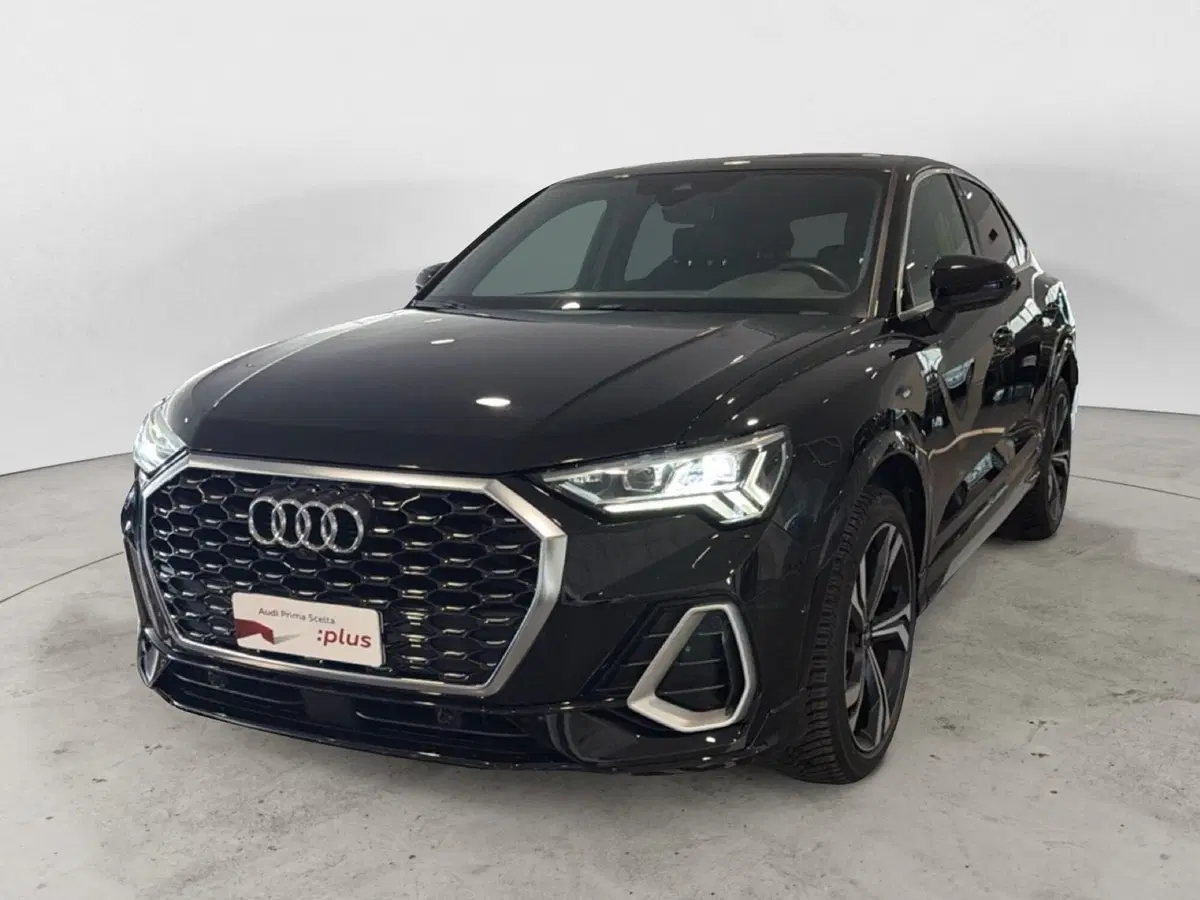 Audi Q3 Sportback usata a Napoli
